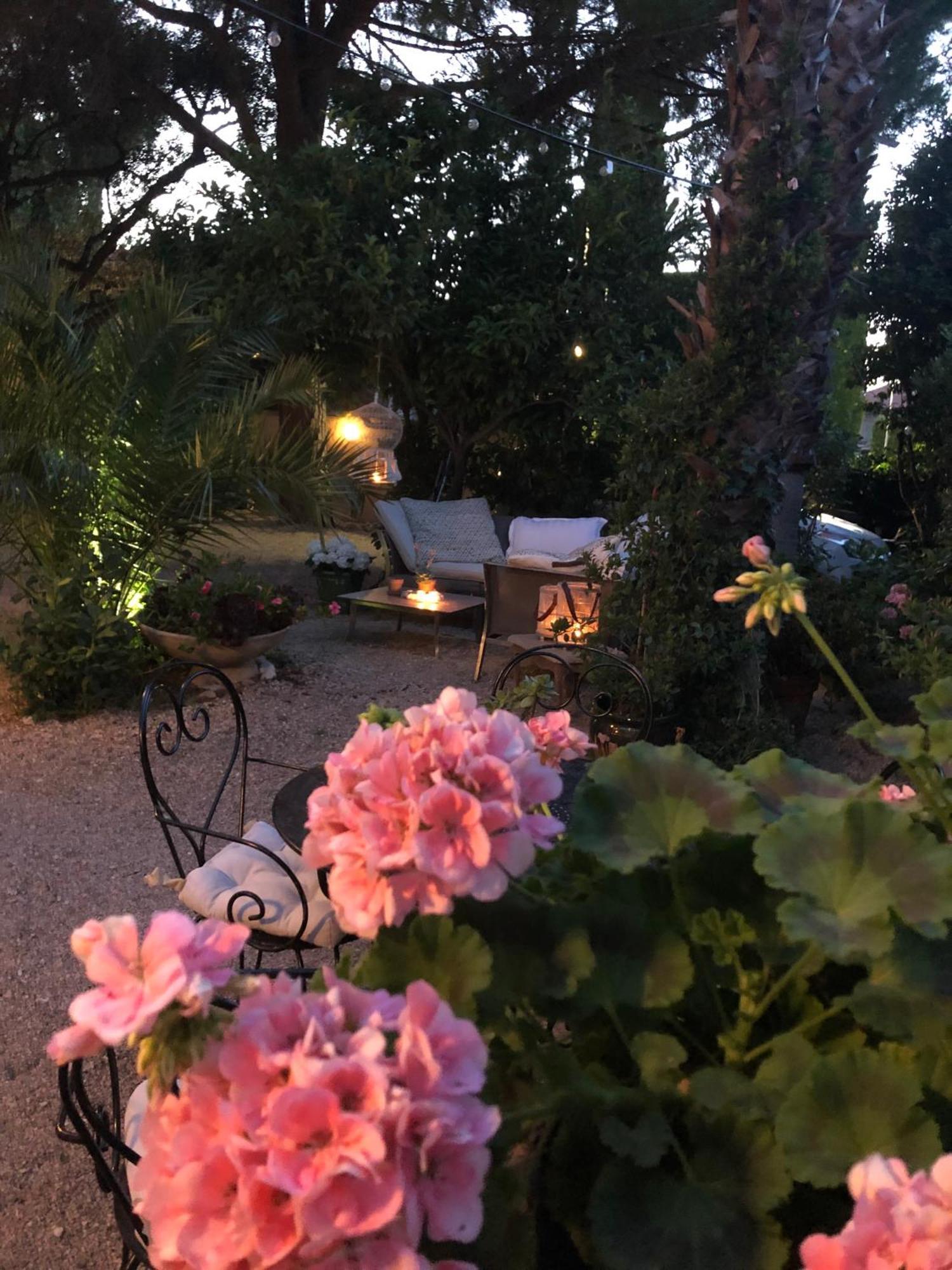 אנטיב Hotel Le Ponteil מראה חיצוני תמונה