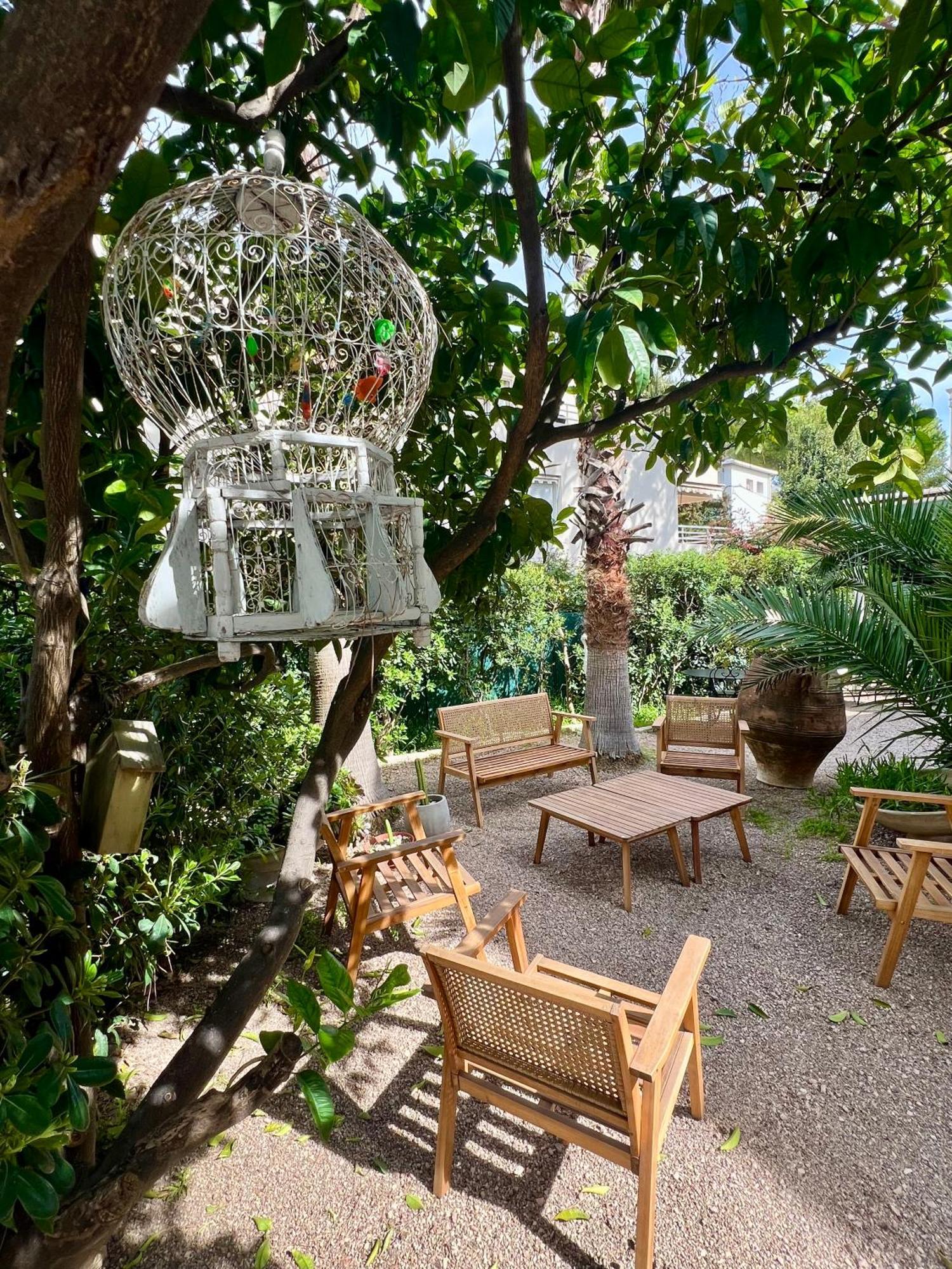 אנטיב Hotel Le Ponteil מראה חיצוני תמונה