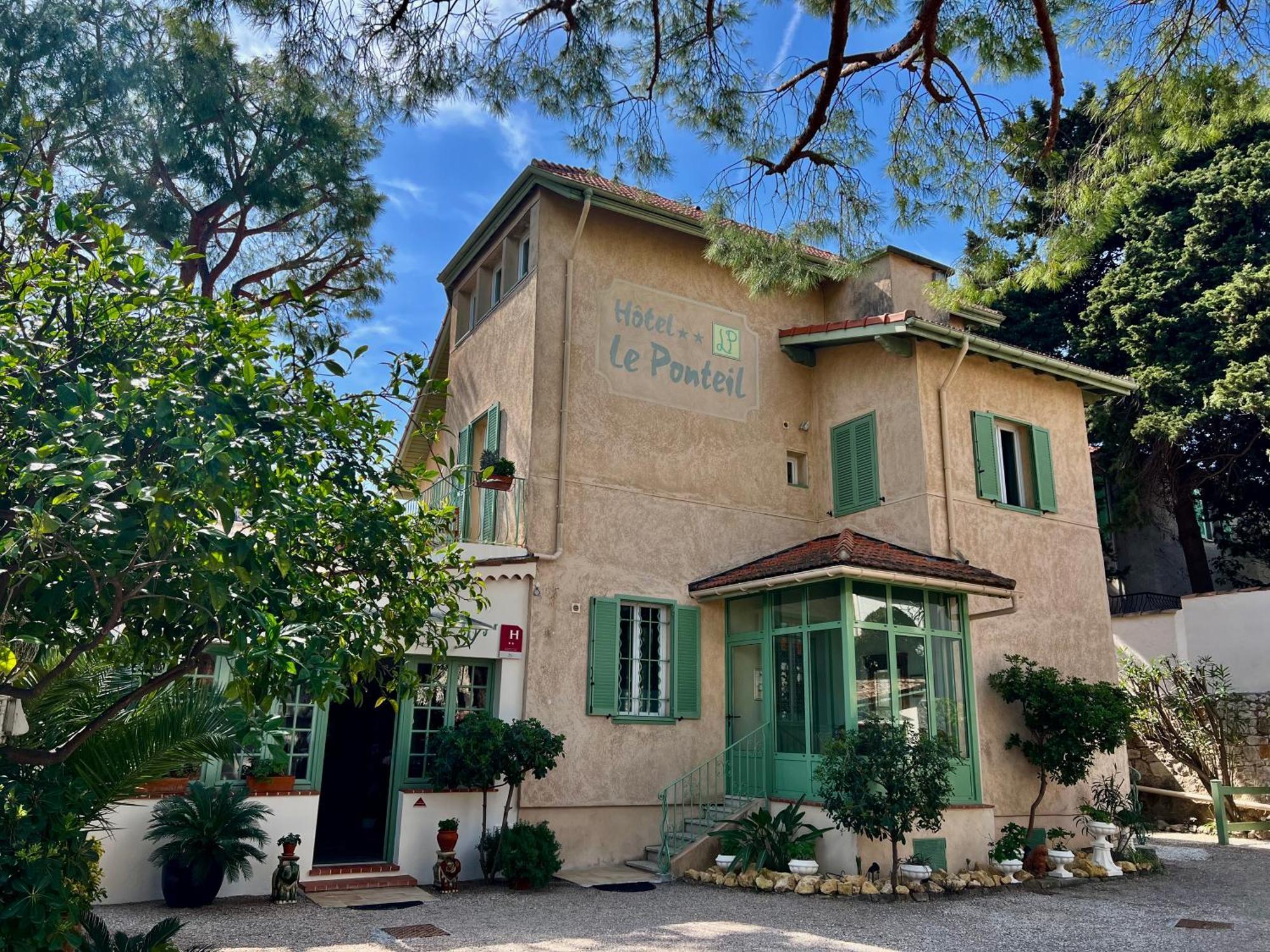 אנטיב Hotel Le Ponteil מראה חיצוני תמונה
