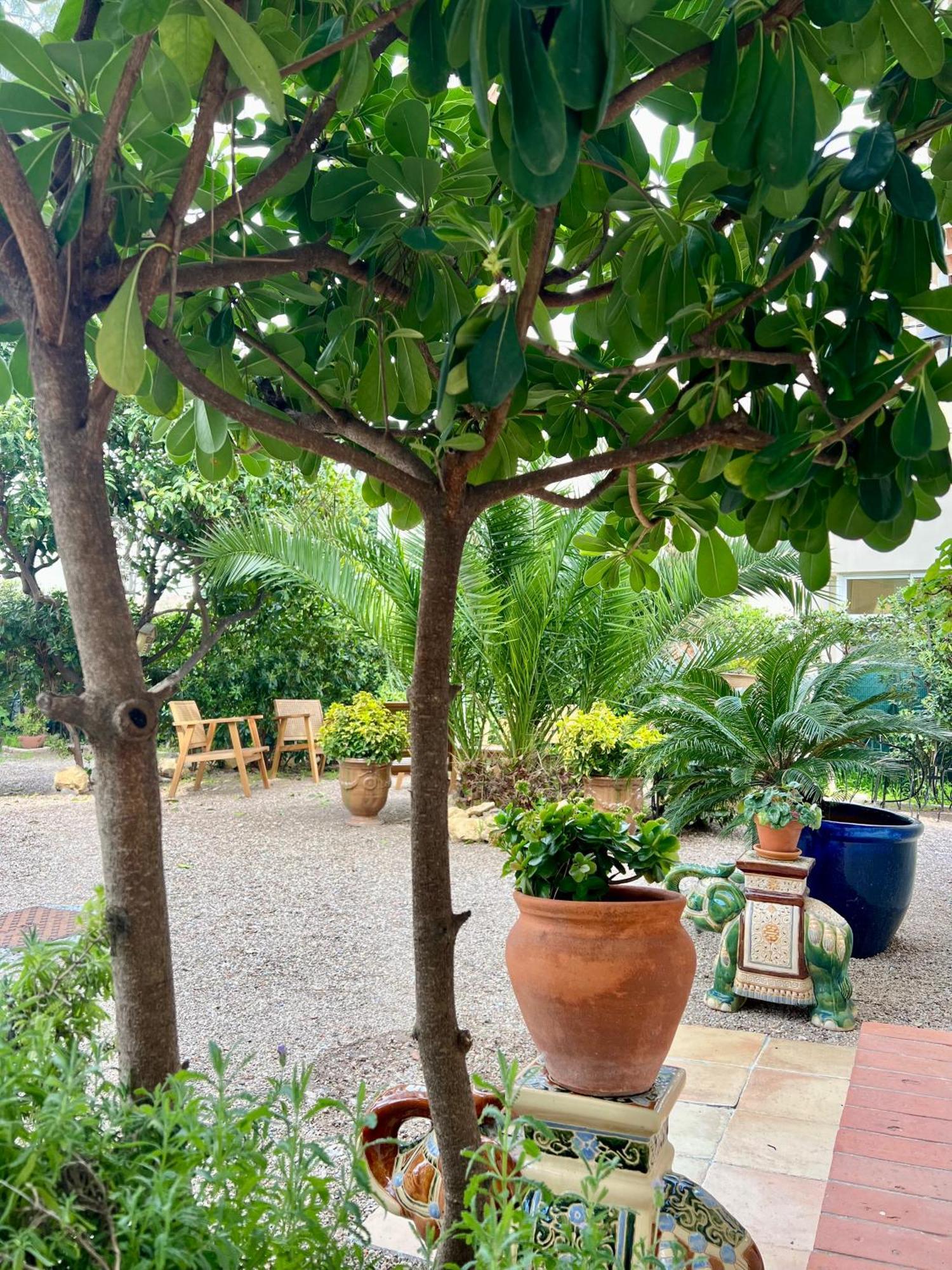 אנטיב Hotel Le Ponteil מראה חיצוני תמונה