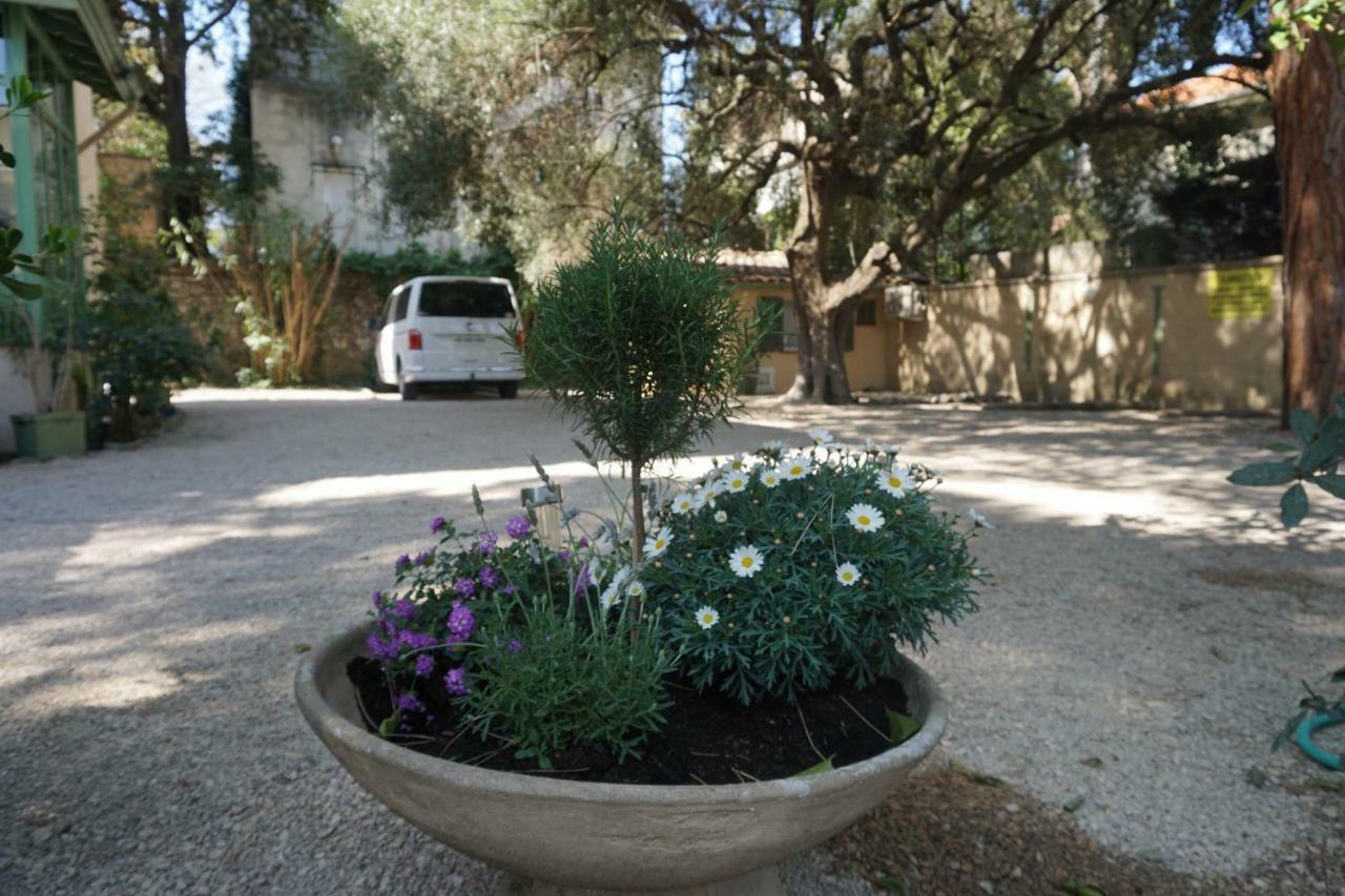 אנטיב Hotel Le Ponteil מראה חיצוני תמונה